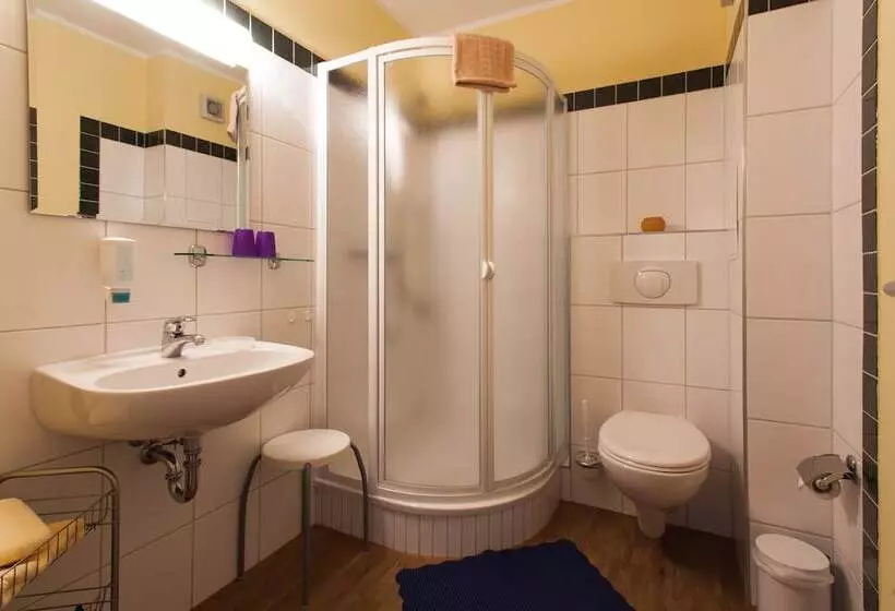 בית מלון כפרי Ferienresidenz Schlossblick