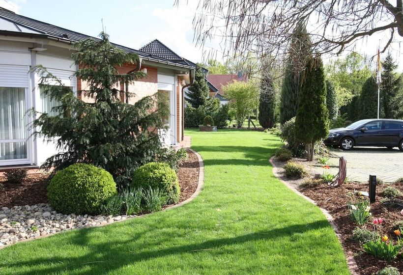 בית מלון כפרי Jott Wie Jäger