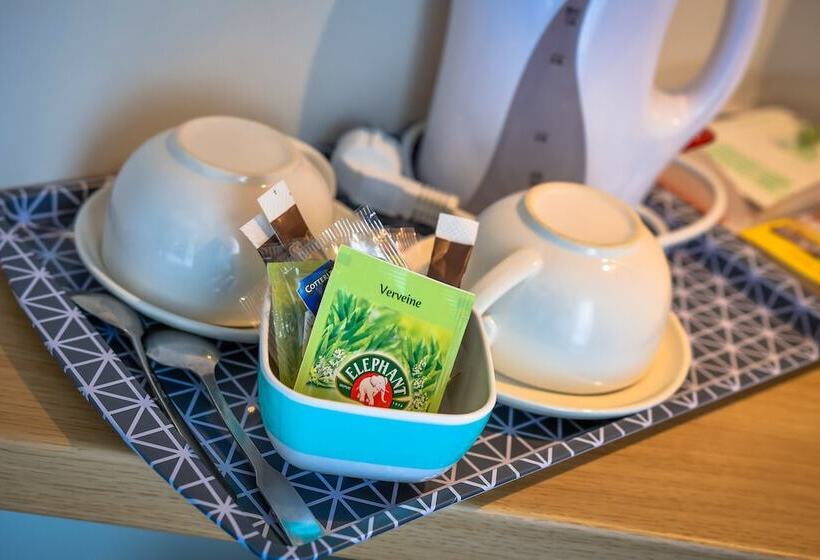 فندق Le Bord O Vieux Port