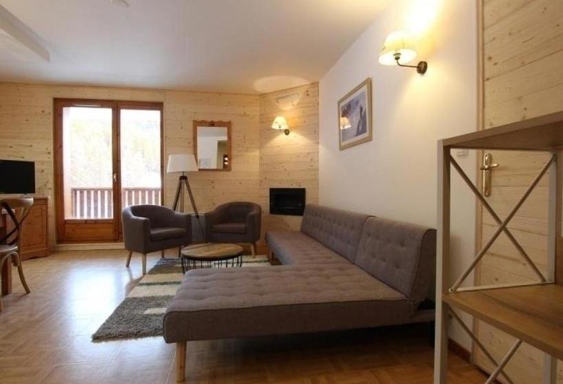 Отель les Gentianes de Puy Saint Vincent