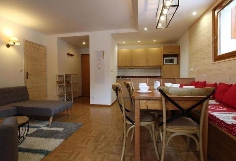 Отель les Gentianes de Puy Saint Vincent