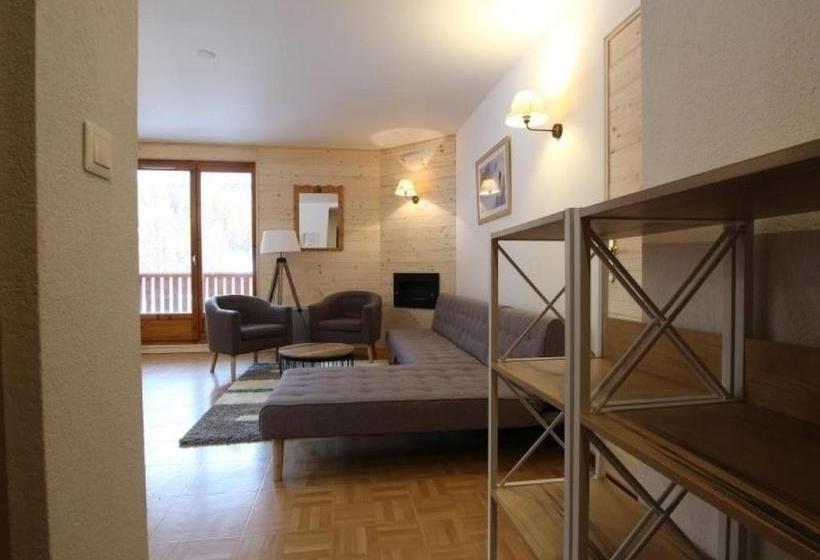 Отель les Gentianes de Puy Saint Vincent