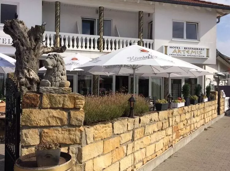 Отель Restaurant Artemis