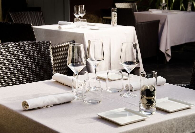 בית מלון כפרי Restaurant Spa Ivan Vautier