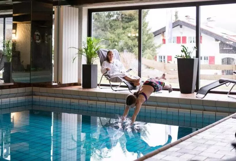 Отель Garni Tannhof