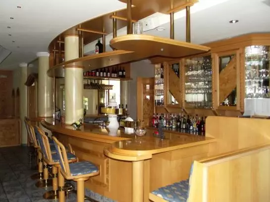 ホテル Und Restaurant Waldschlösschen