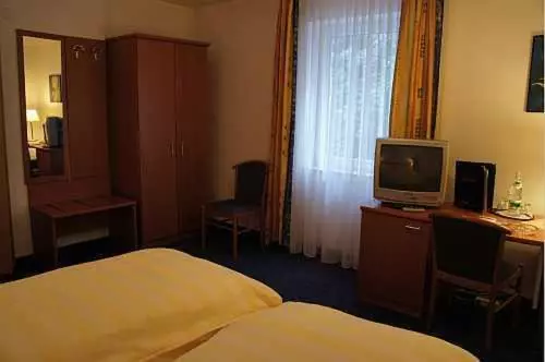 هتل Restaurant Zum Sänger An Der Ahr