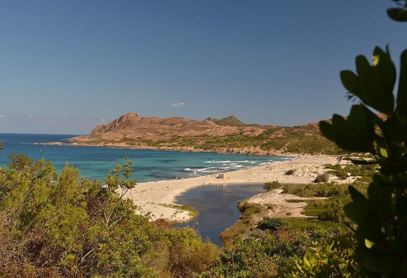 مُتل Les Alizés Résidence & Spa