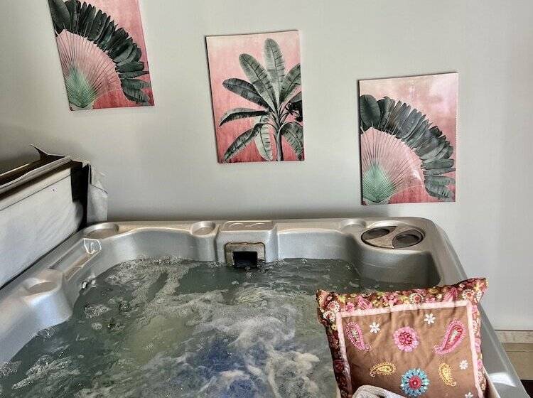 مُتل Les Alizés Résidence & Spa