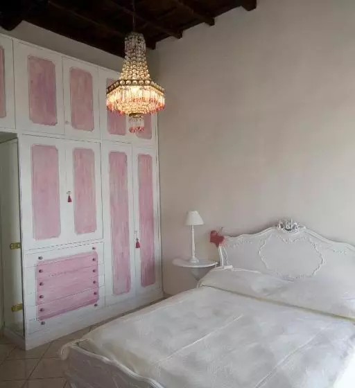 ベッドアンドブレックファースト La Casa Di Milady