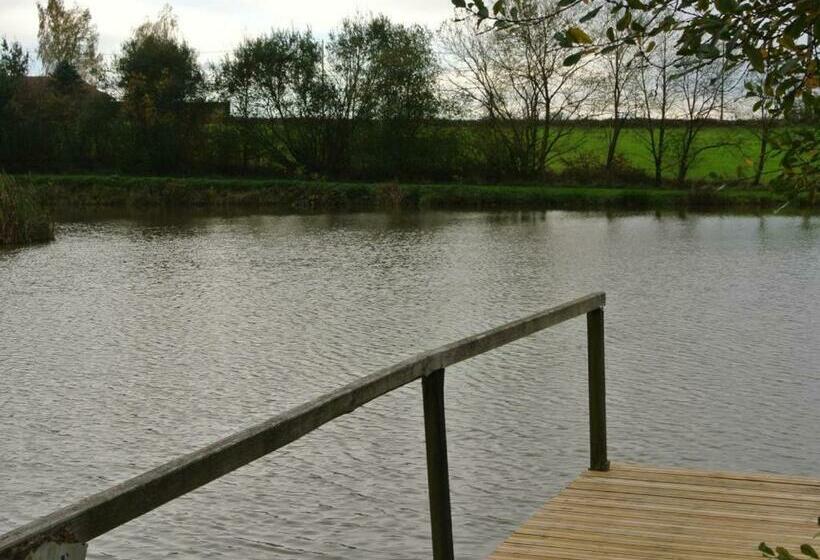 Отель Gîte Molles, 3 Pièces, 4 Personnes - Fr-1-489-54