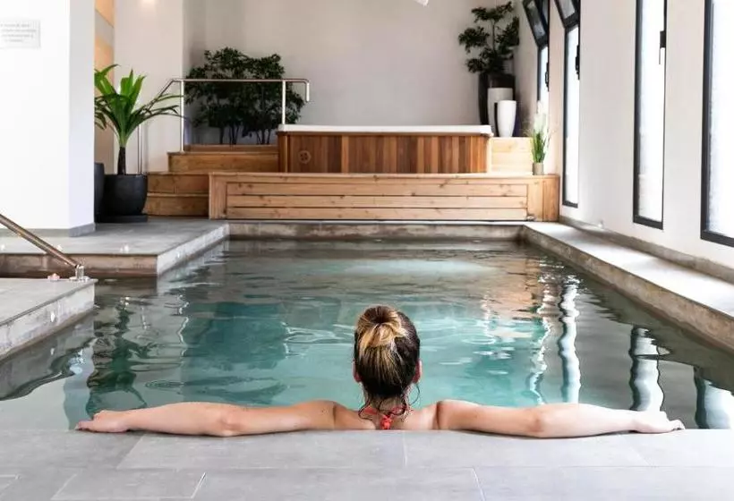 ホテル Clos Saint Michel Resort & Spa