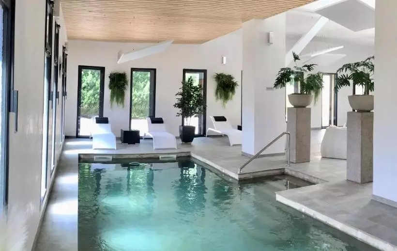 ホテル Clos Saint Michel Resort & Spa