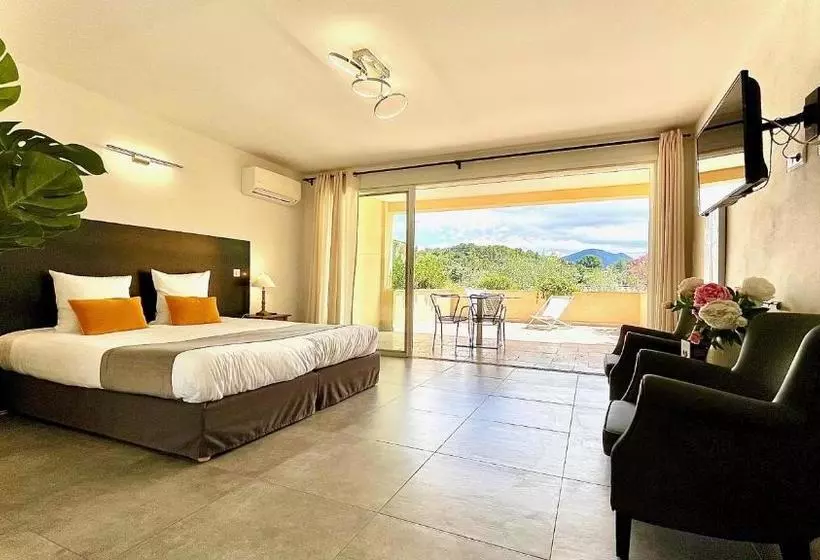 ホテル Clos Saint Michel Resort & Spa