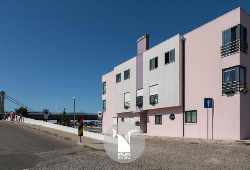 ペンション Aveiro Ria View