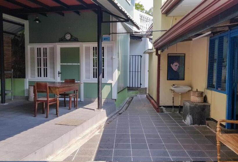 بنسيون Charakama Guest Bungalow   Gampaha