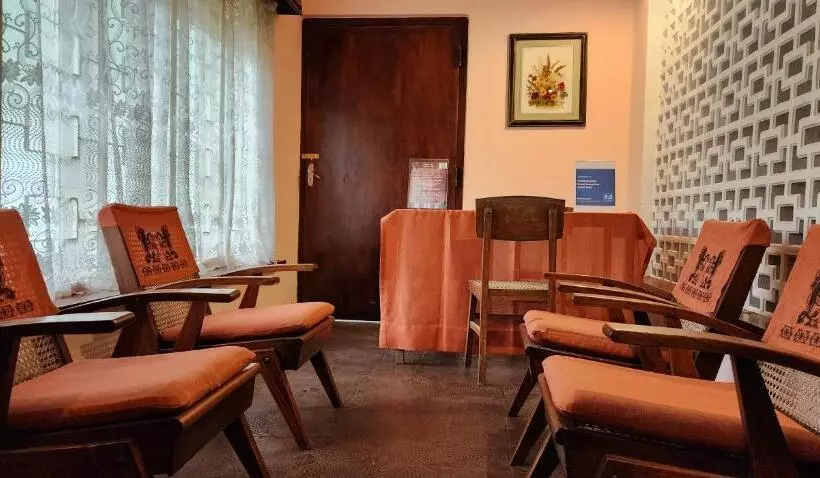 ペンション Charakama Guest Bungalow   Gampaha