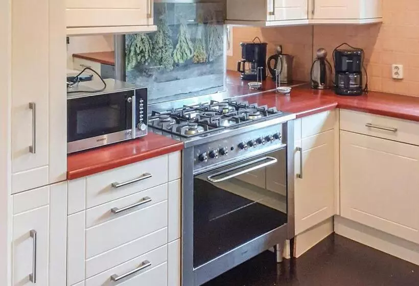 Majatalo Stellechalets Op Vakantiepark Stelleplas   Heinkenszand