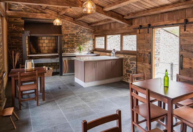 Apartamentos Rurales Casa Llongo