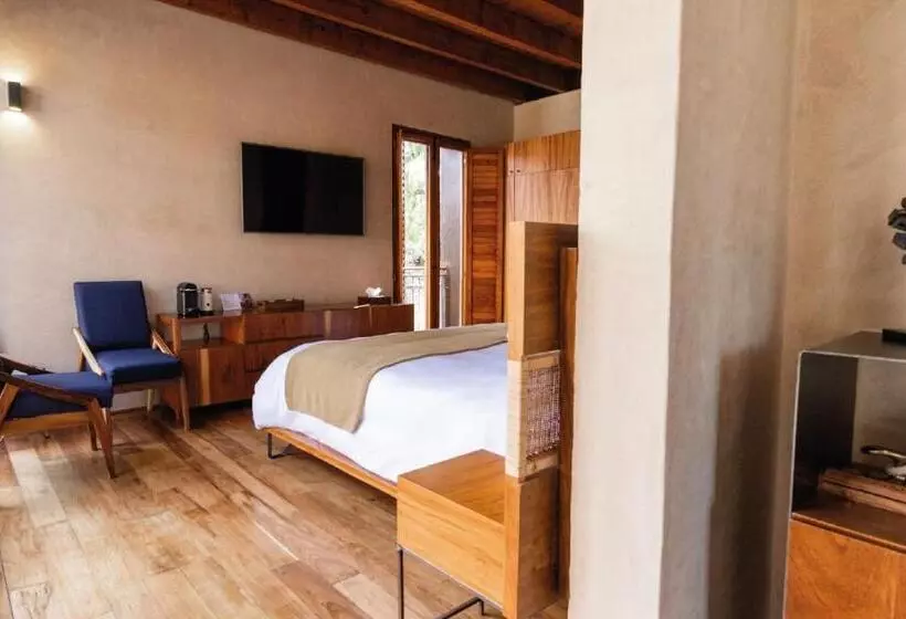 هتل El Recinto Luxury