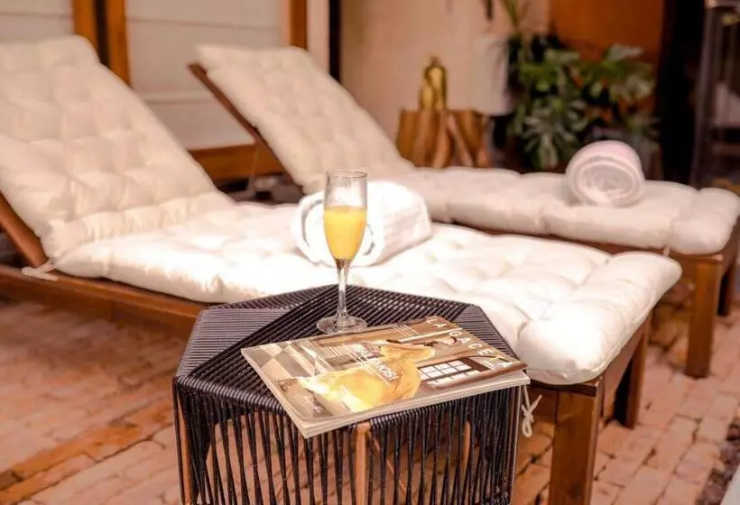 هتل El Recinto Luxury