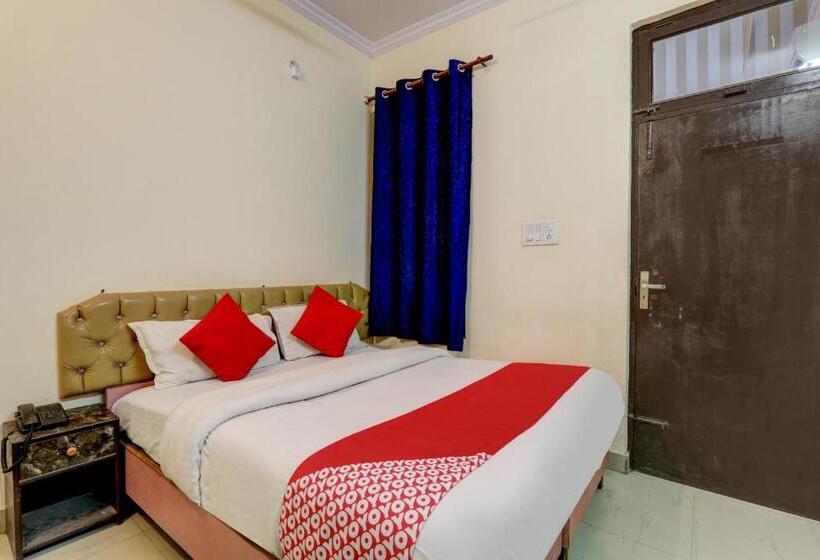 هتل Flagship 80874  Moon Palace