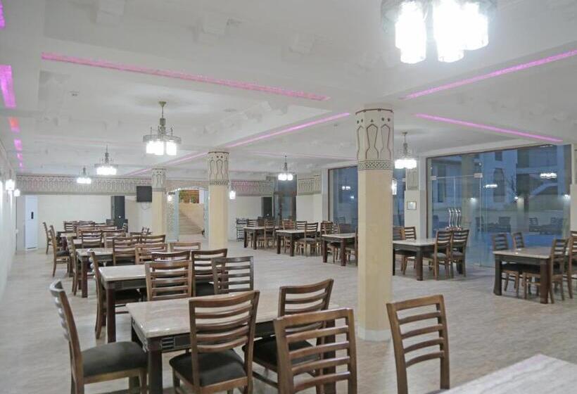 בית מלון כפרי Grand Ark Bukhara