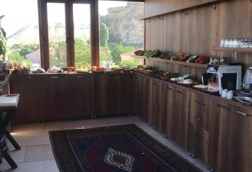 هتل Heritage Cave Inn