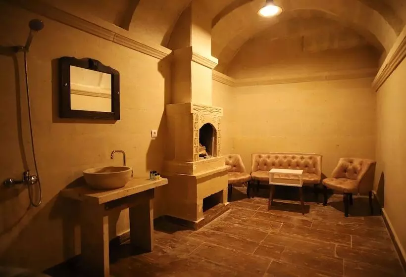 هتل Heritage Cave Inn