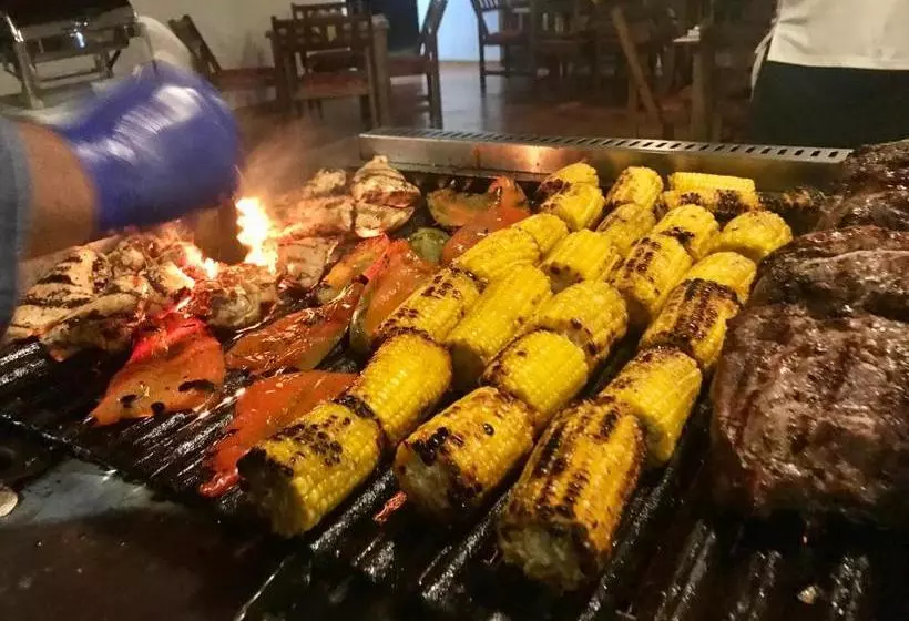 Hotelli Nandel Beach Resort