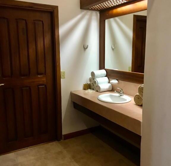 בית מלון כפרי Nandel Beach Resort