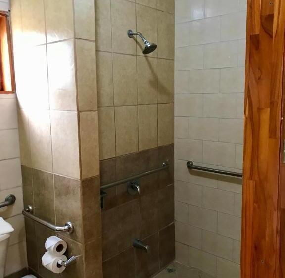 בית מלון כפרי Nandel Beach Resort