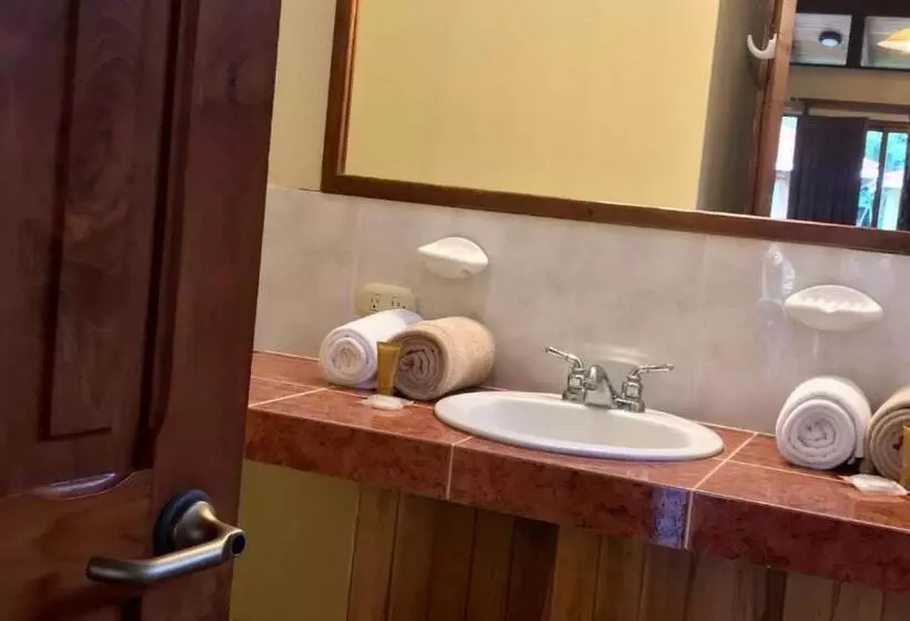 Hotelli Nandel Beach Resort