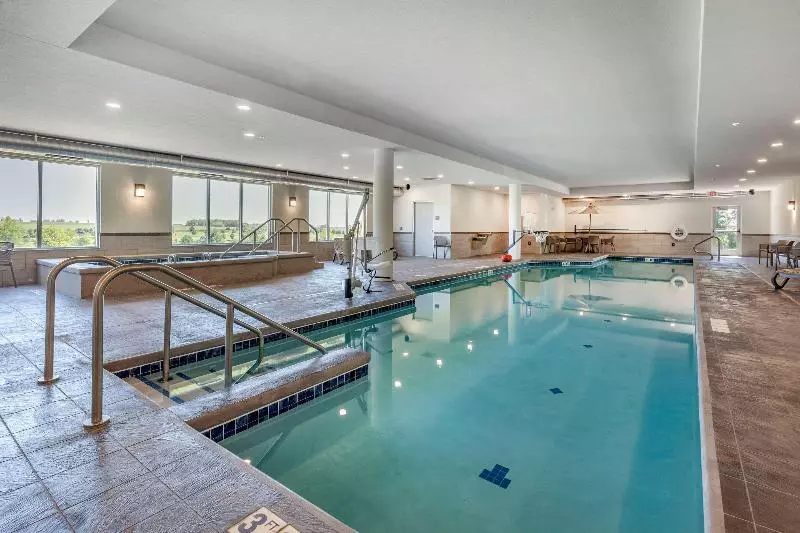 ホテル Sleep Inn & Suites Lancasterplatteville