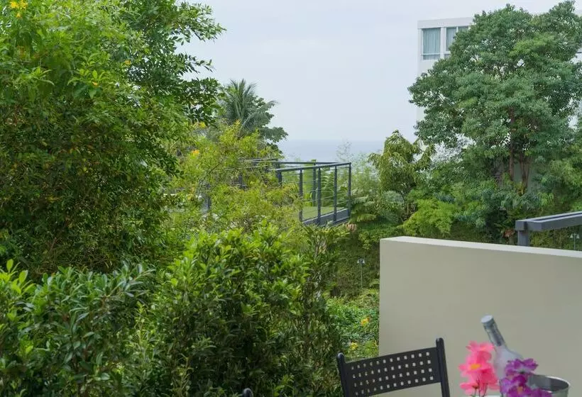 Karon Butterfly Residence