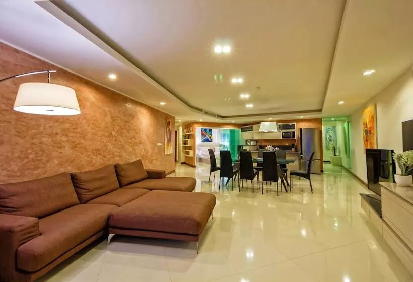 Karon Butterfly Residence