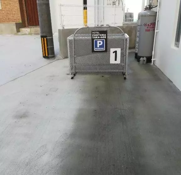 ペンション オーシャンビューfortuna Yaka Ace 12名対応 海まで徒歩 シャワールーム 2 Bbq Ok