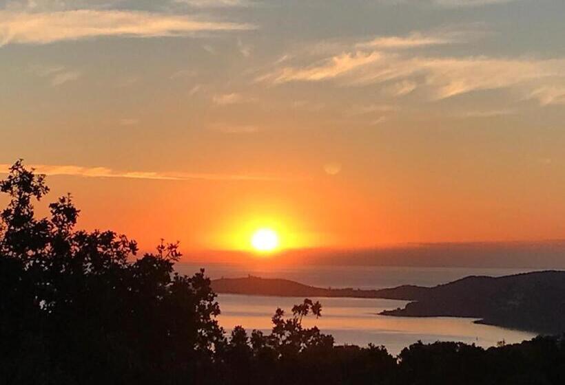 פנסיון Villa L'arbousière