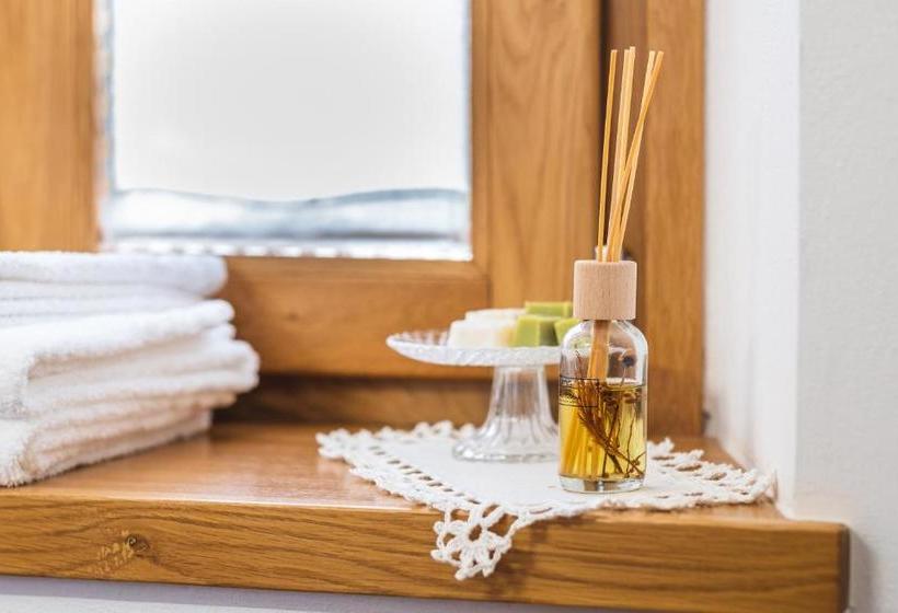 مبيت وإفطار Casa Flora