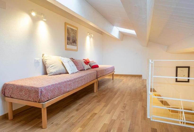 مبيت وإفطار Casa Flora