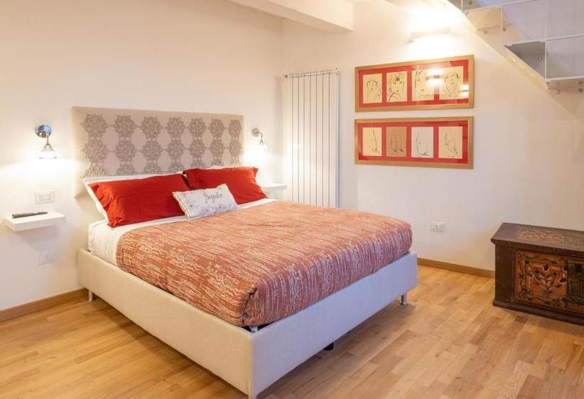 مبيت وإفطار Casa Flora