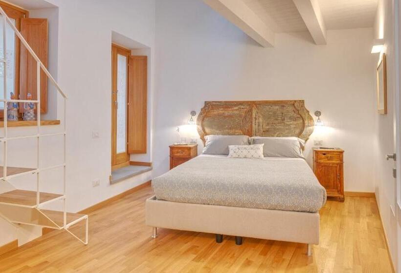 مبيت وإفطار Casa Flora