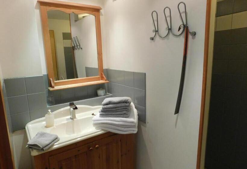 Bed and Breakfast L Amandaure