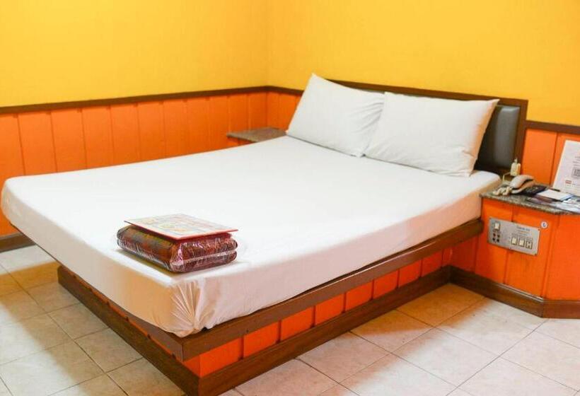 酒店 โรงแรม444