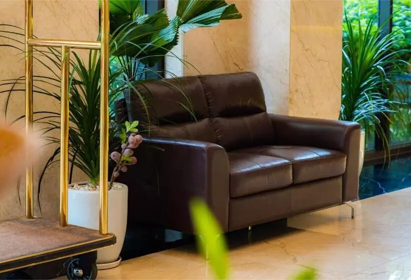 هتل Hạ Long New Century