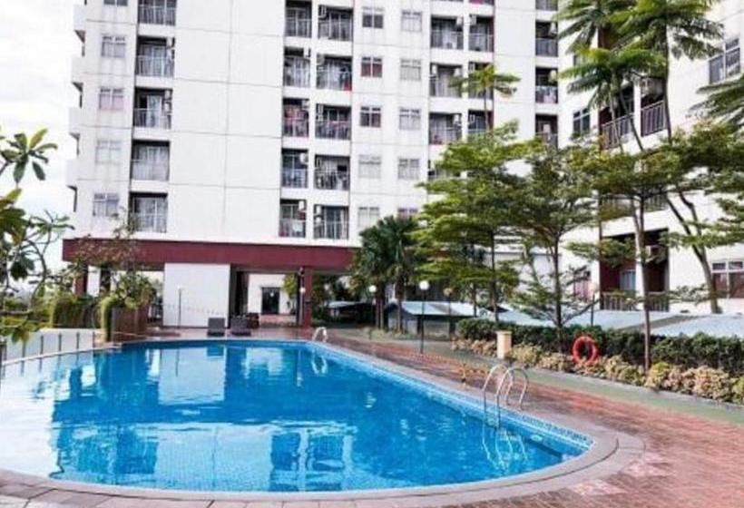 בית מלון כפרי Koolkost At Serpong Green View Tower A