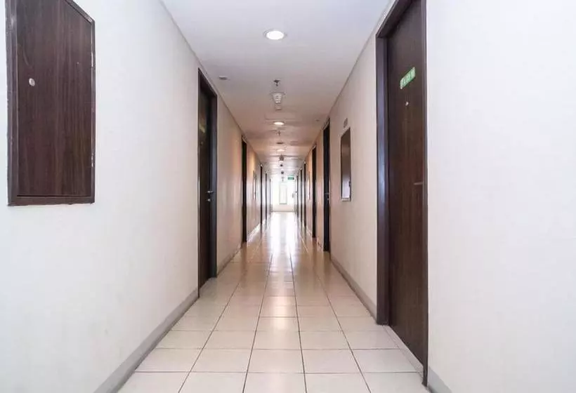 Hotelli Koolkost At Serpong Green View Tower A