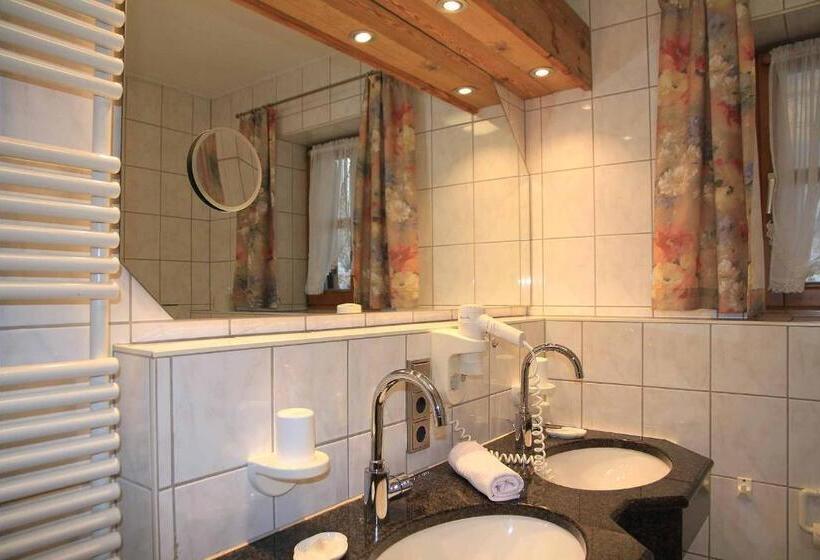 Hotel Mariandl Singender Wirt