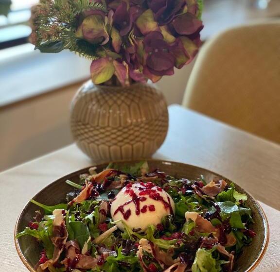 בית מלון כפרי Seven Springs