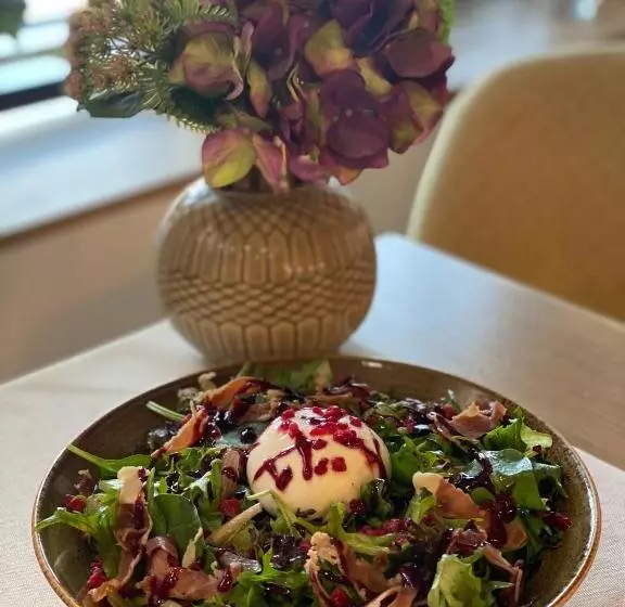 Hotelli Seven Springs